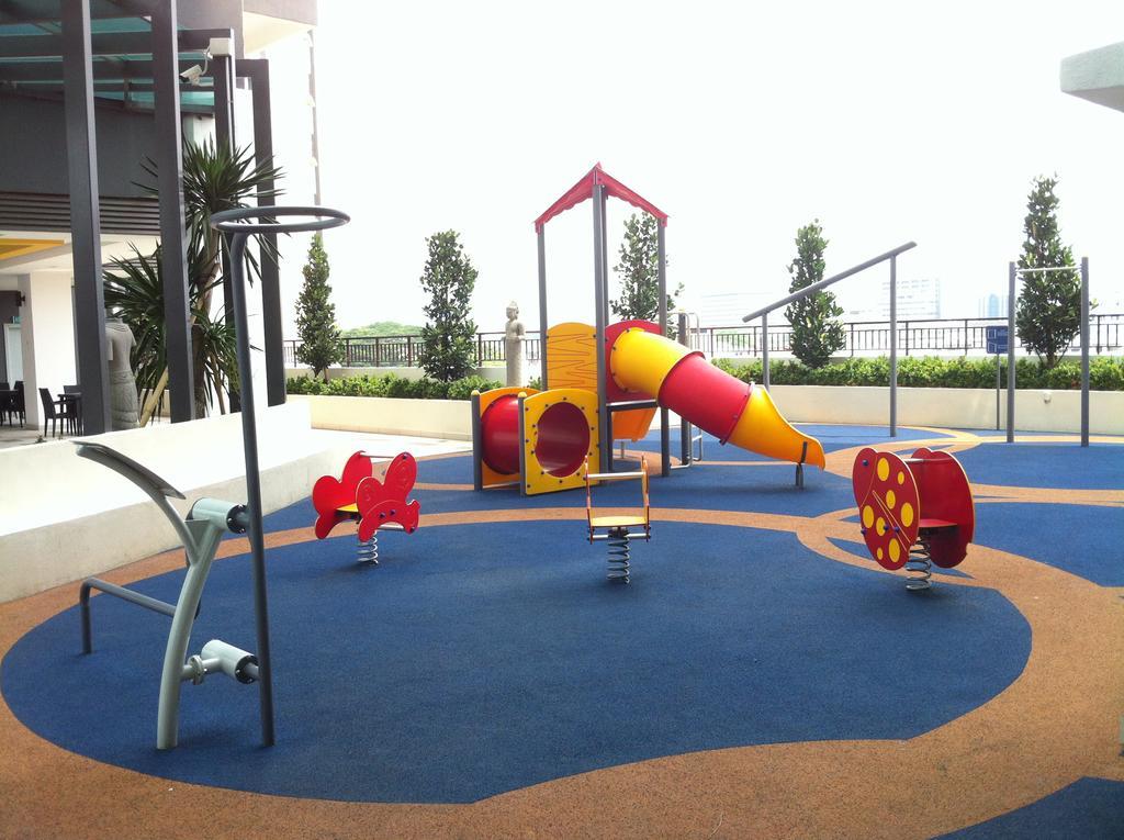 The Majestic Condo ايبوه المظهر الخارجي الصورة